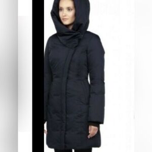 Soia & Kyo Black Hooded Down Parka Size Large